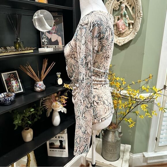 AFRM X Nordstrom Snake Skin Print Cut Out Bodysuit Size M - Picture 8 of 12